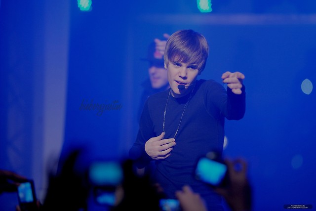 Justin . Bieber .
