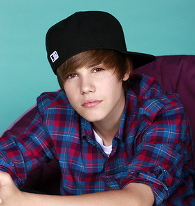 Justinek;**