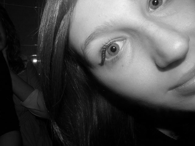 kady chce kademu pomc. 