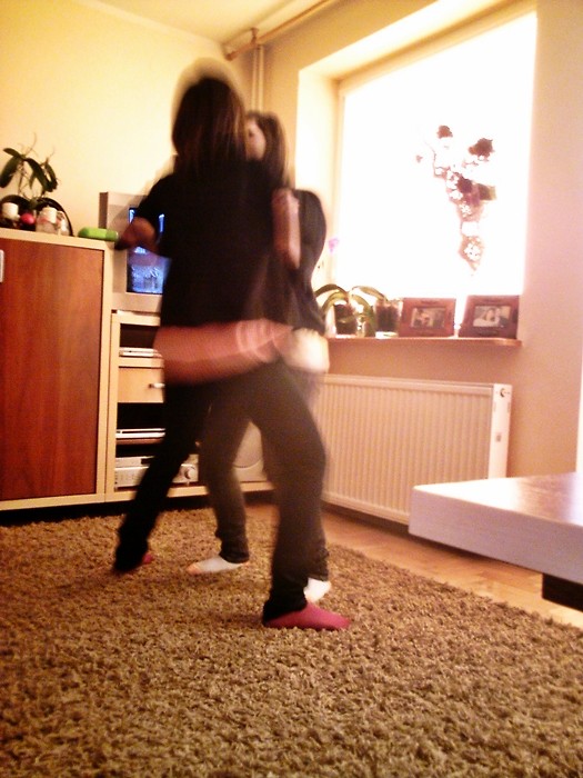 Anittttt. & Rooooxxx. & Kamelaa.