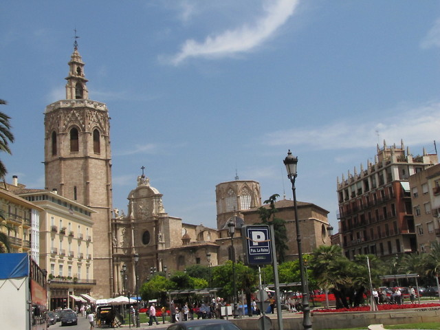 Plaza de La Reina