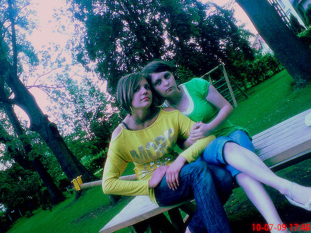 z Andzi 