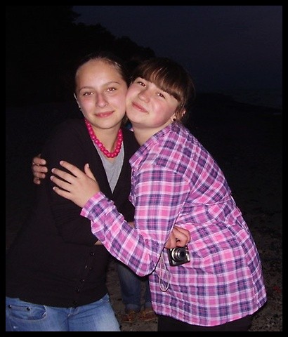 Kinia & Claudu ;**