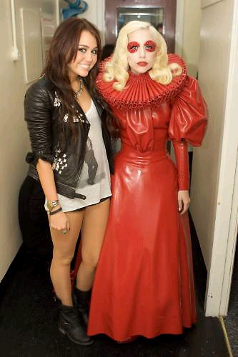Gaga > o