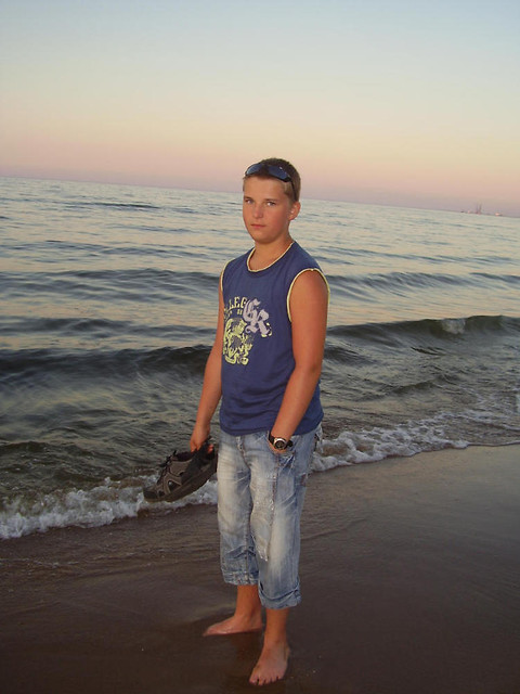Naj ;**