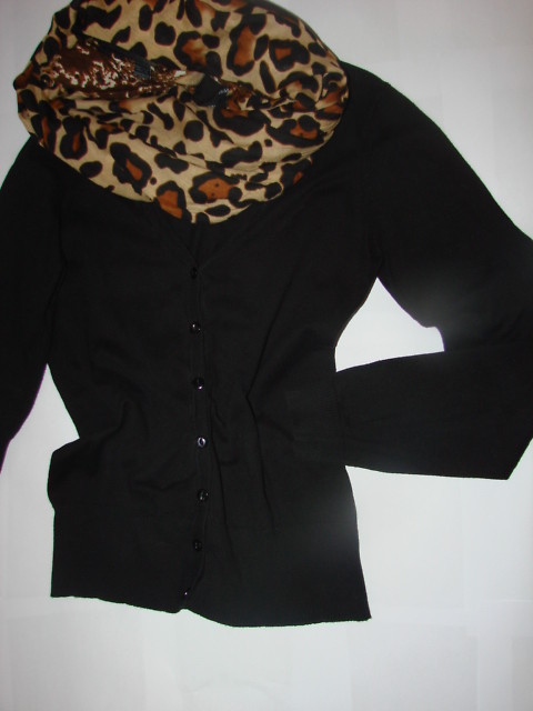 Nowy Sweterek H&M