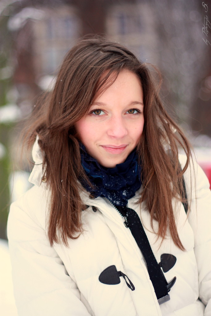 brzowe oczka x)