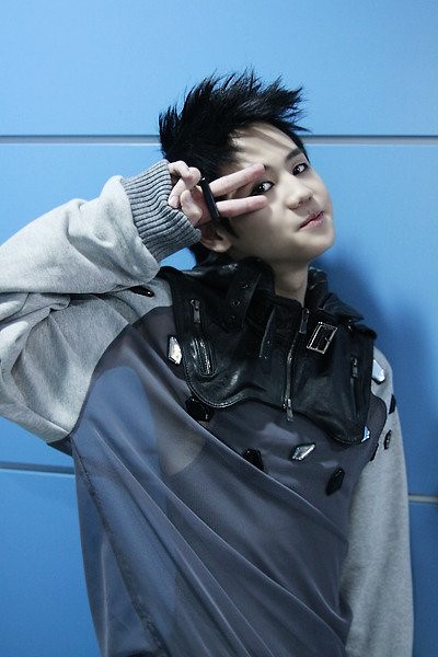 Yoseob . <  3
