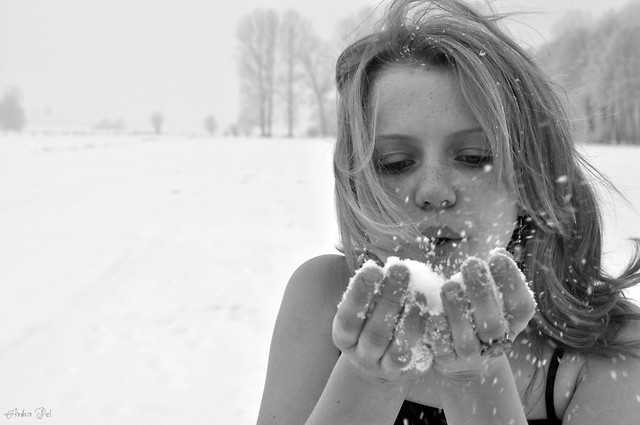  cel mg niebiesk kusi.