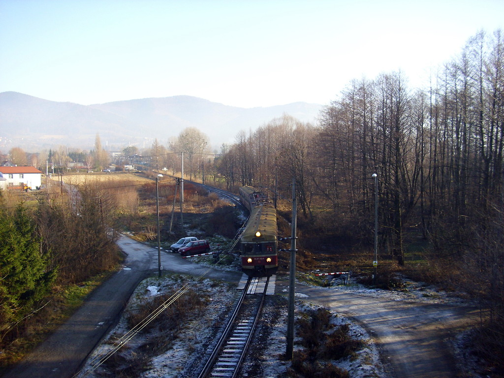 EN57-783