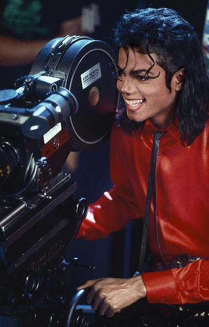 MJ. 