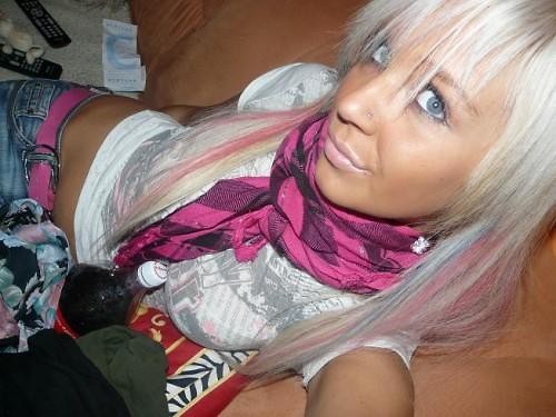 Jaa:):**