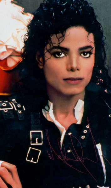 MJ ;3