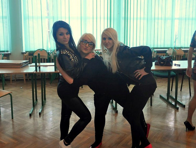 z blondynami