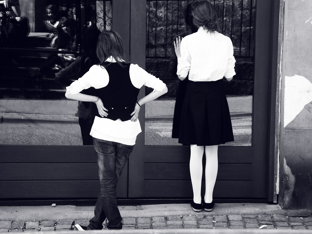 black&white