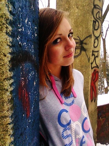 zimovo. ; ] 