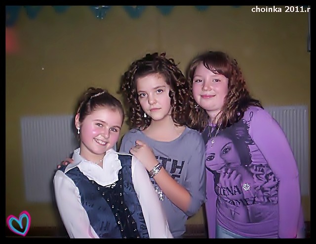z nimi ! ;) choinka 