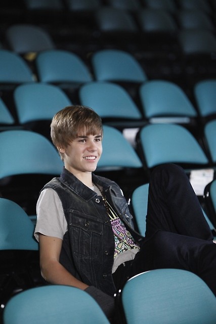 Bieber ;**
