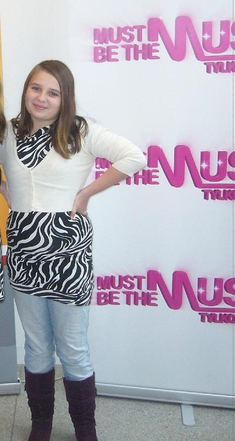 Casting . ;3