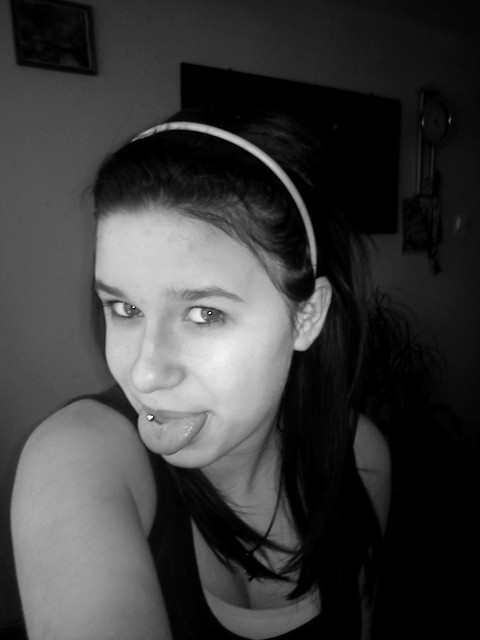 Wamik ; *