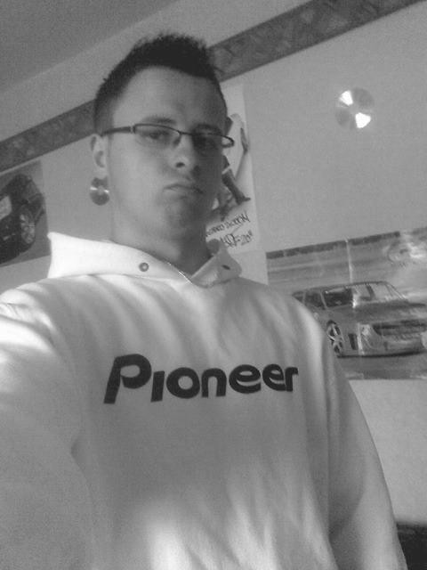 PIONEER!!