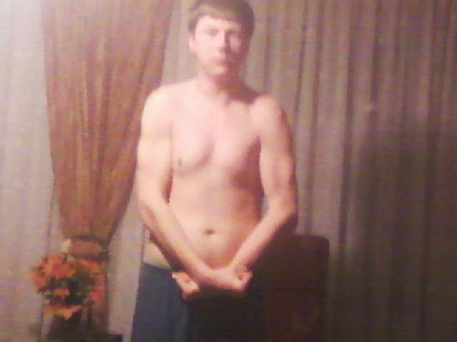 Adrianek :***