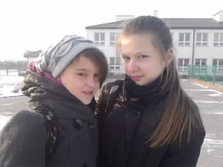 Z Ewci ;***