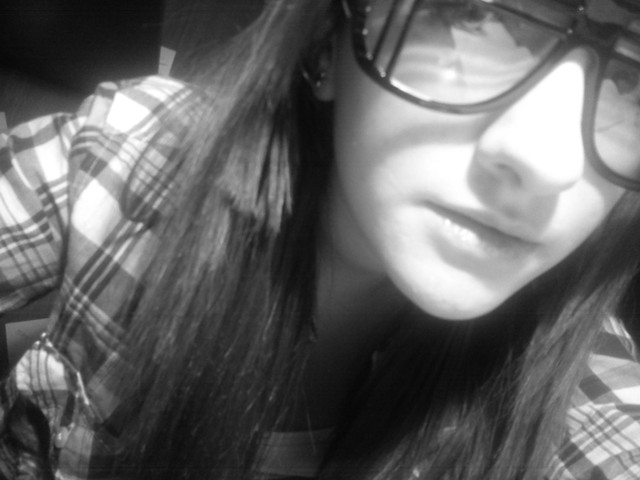 fuuj. ; o