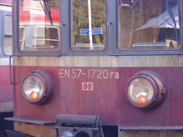 EN57-1720