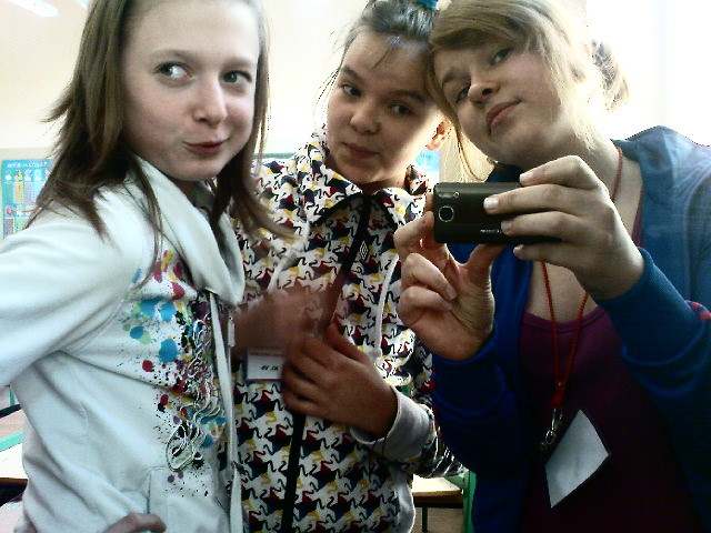 What the heell ; o ,