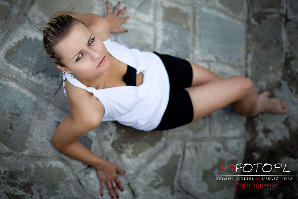 #11 - Agata