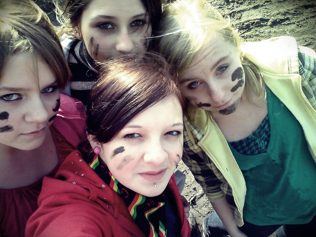 Pierdolniete ;**