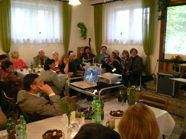 Forum Kobiet i Dziewczt-ARKA'11