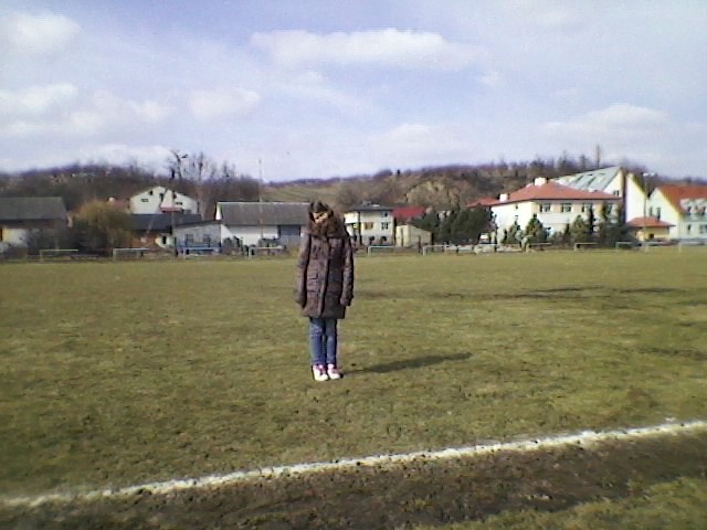 Adu ;*