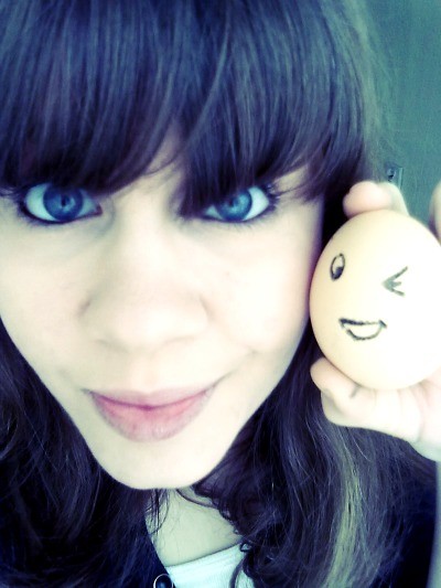 egg. √