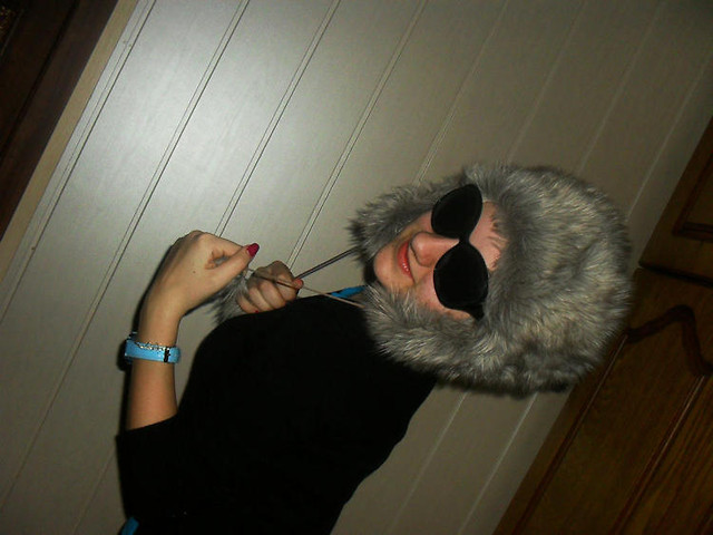 Ema ;***