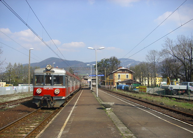 EN57-963
