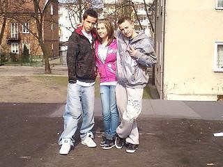 Milann, Patt, Kusiakk ;**