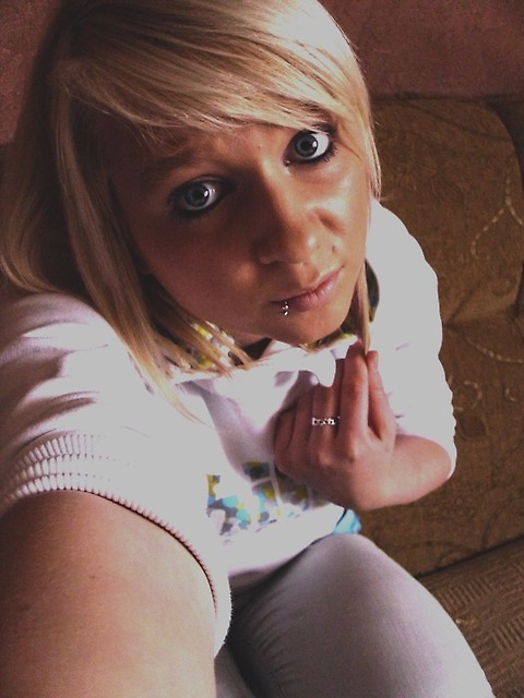 Kamcisa. ; *