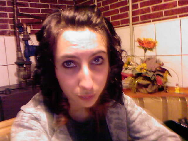 stare;/