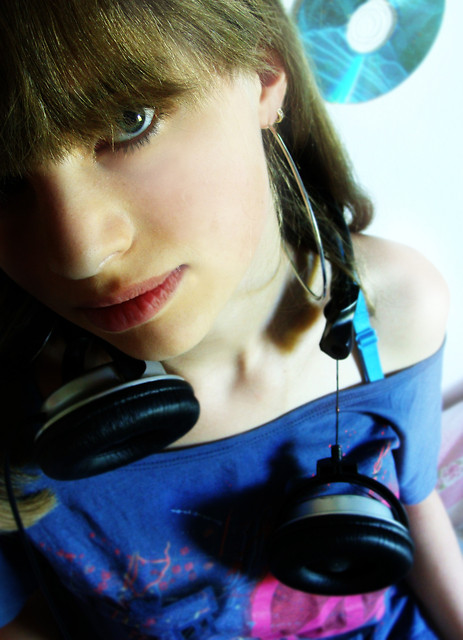 trzy.