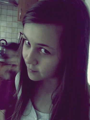 < 3 Kochamm ; * 