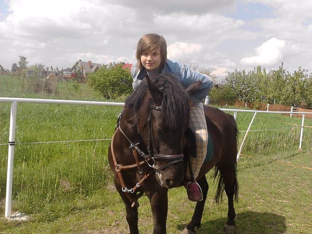 Lunaa ;**