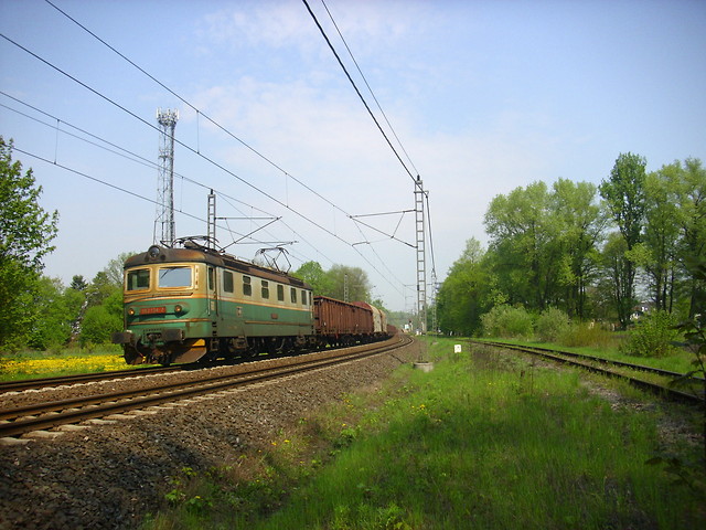 182 134-7