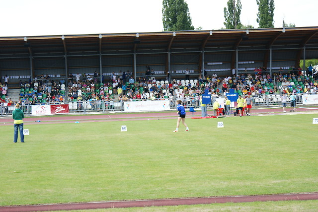 185.