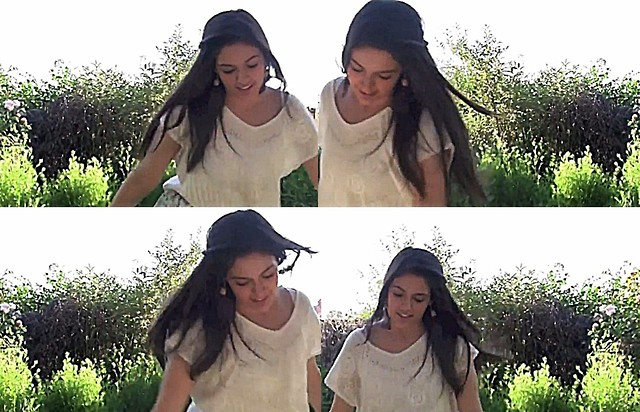 x4
