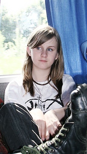 Pigi. ; )))). ; *