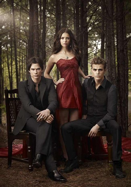 Elena, Damon i Stefan