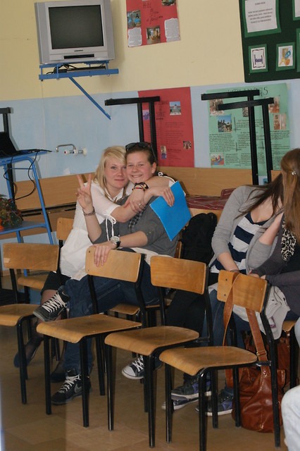 gupoOl ;**