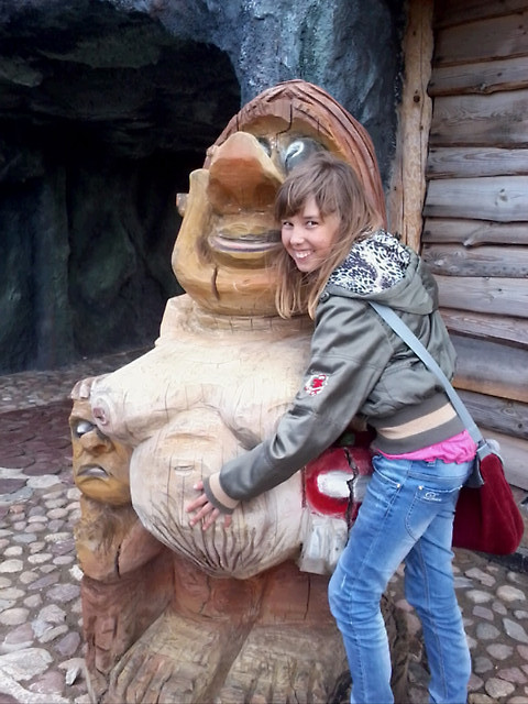 z LaSK;P